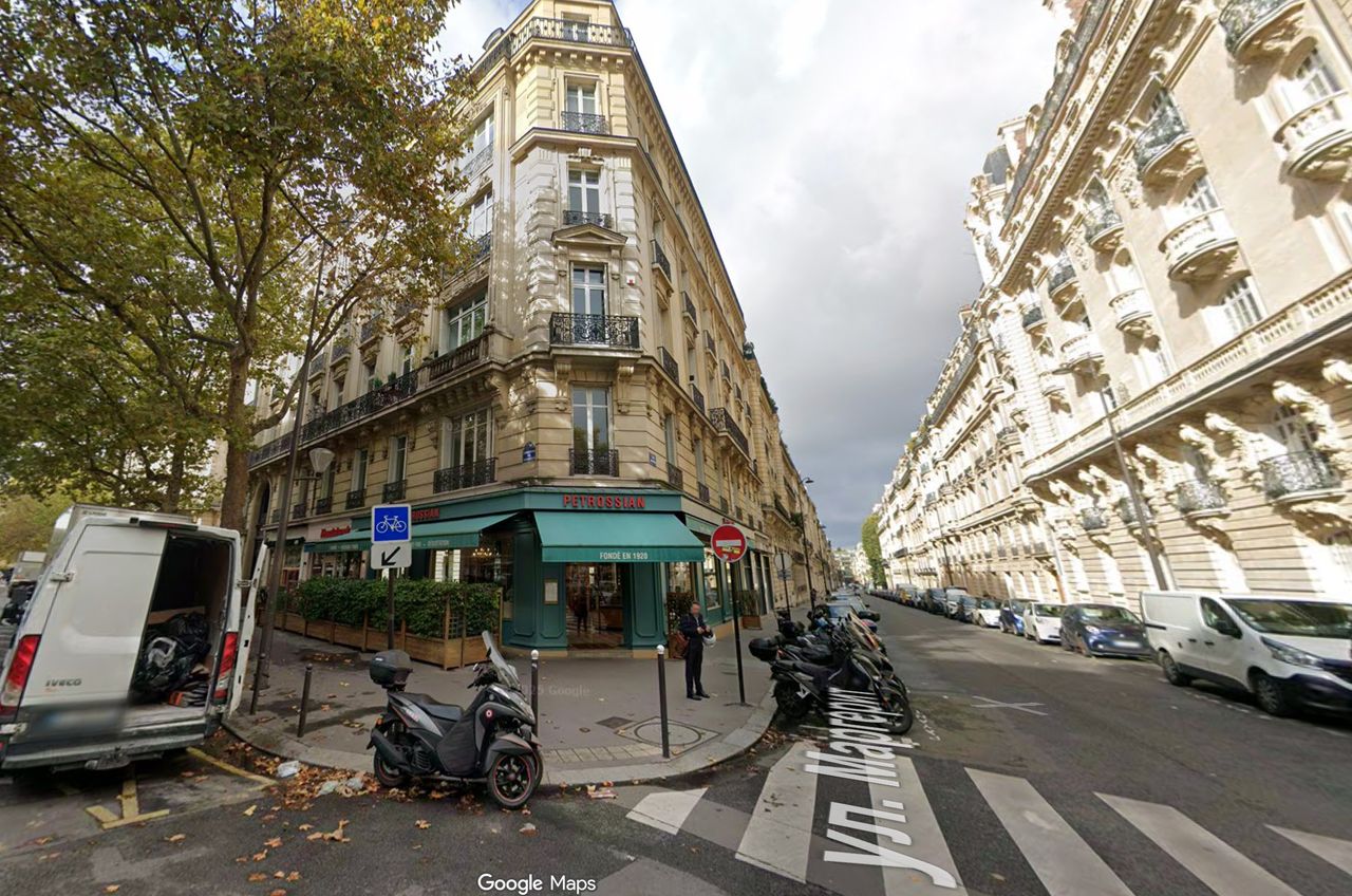 Офіс Франція