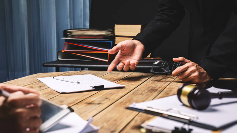 Зловживання владою або службовим становищем (ст. 364 ККУ)