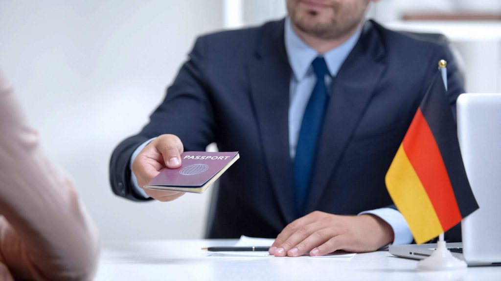 Almanya Çalışma Vizesi Nasıl Alınır?  Adım Adım 