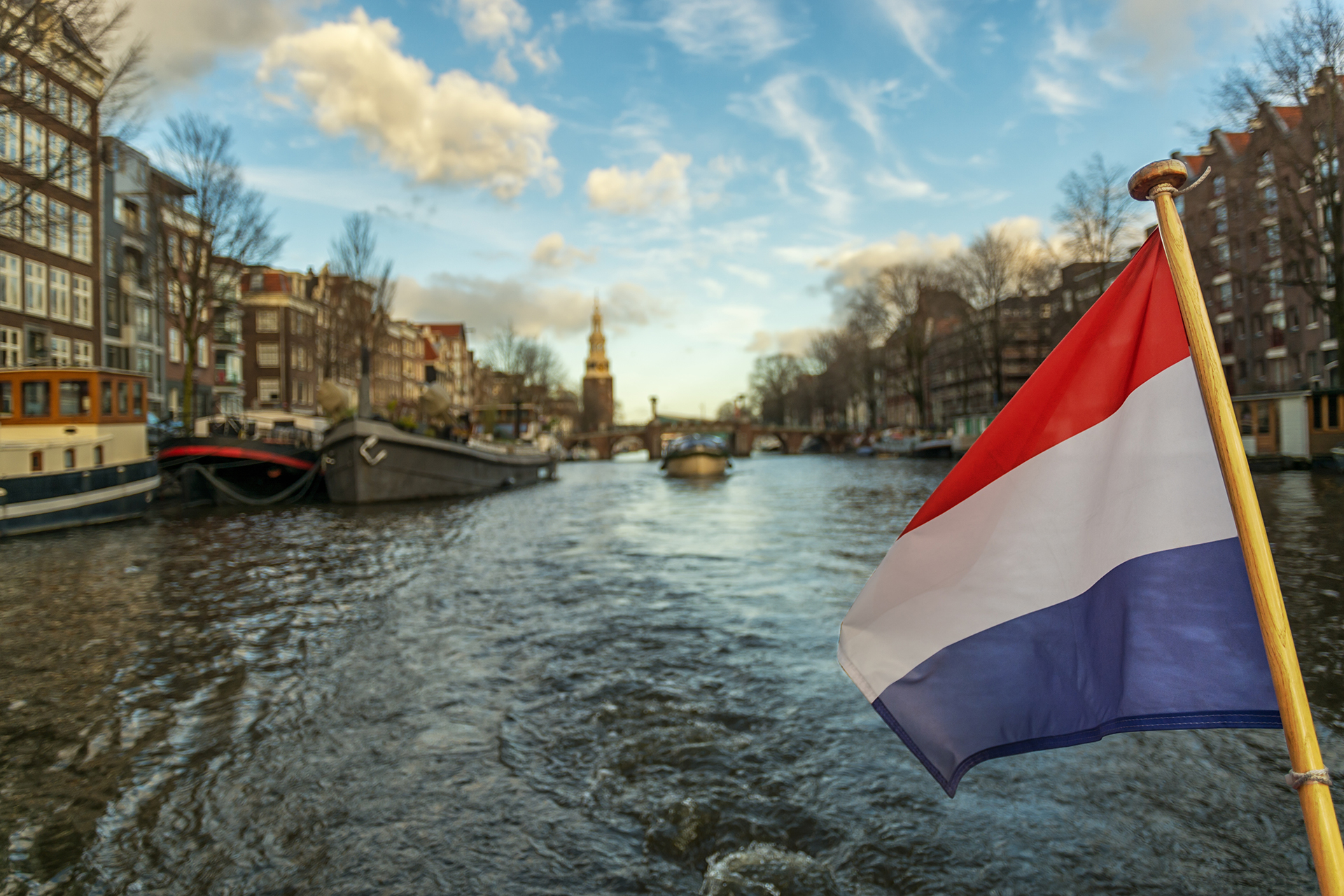 1tm 7o0MAIADBdv0o7KvXcAZ7EqIRHZz 